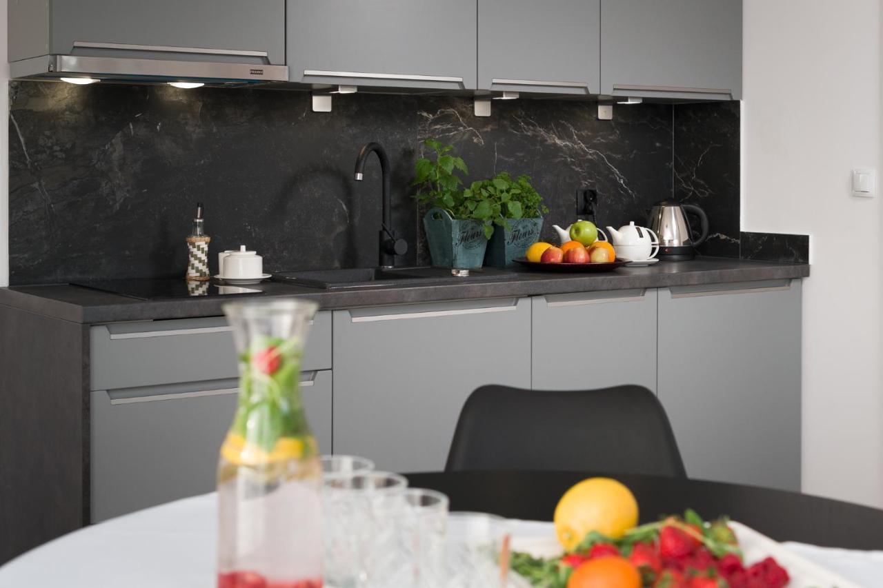 Apartamenty Lambert Ustronie Morskie Bagian luar foto