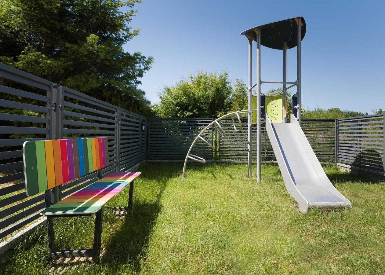 Apartamenty Lambert Ustronie Morskie Bagian luar foto